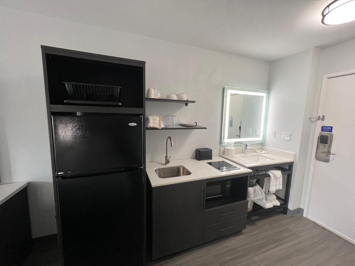 Motel 6-Altoona, Ia - Des Moines East Zewnętrze zdjęcie